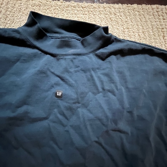 YZY Gap Shirt - Picture 2 of 3